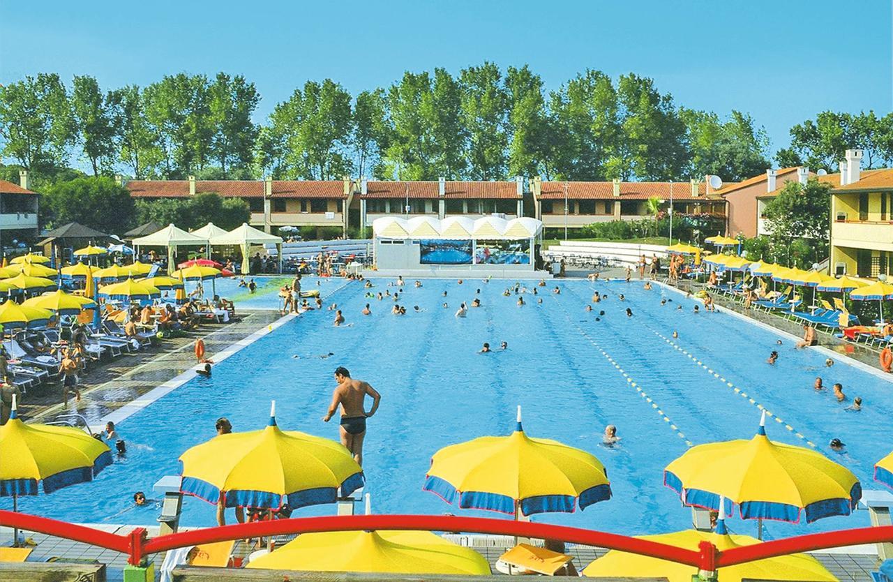 Tize Village Rosolina Bagian luar foto